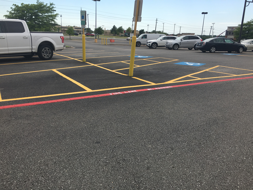 Parking Lot Striping Yellow Lines