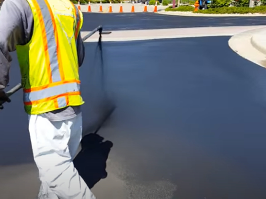 Sealcoating Parking Lot and Pavement Maintenance