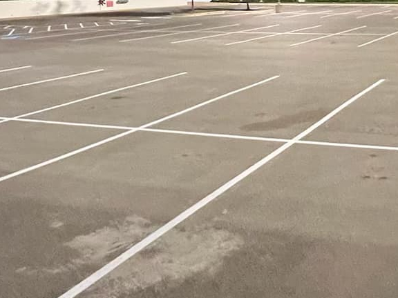 Parking Lot Striping Services Williamsburg, Florida