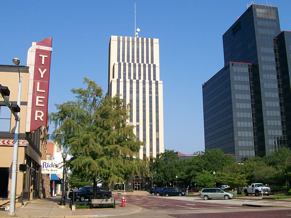 Line Striping and Pavement Markings in Tyler, TX