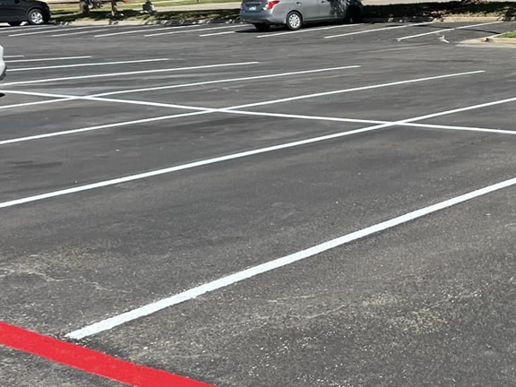 Parking Lot Striping White Lines Louisville, KY