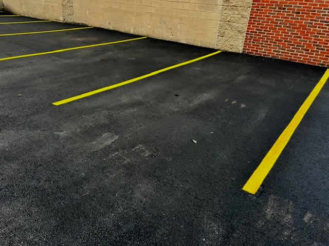 Asphalt sealcoating services in Burlington MA