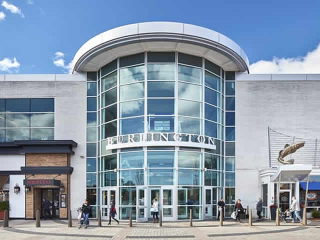 Parking lot striping services in Burlington MA